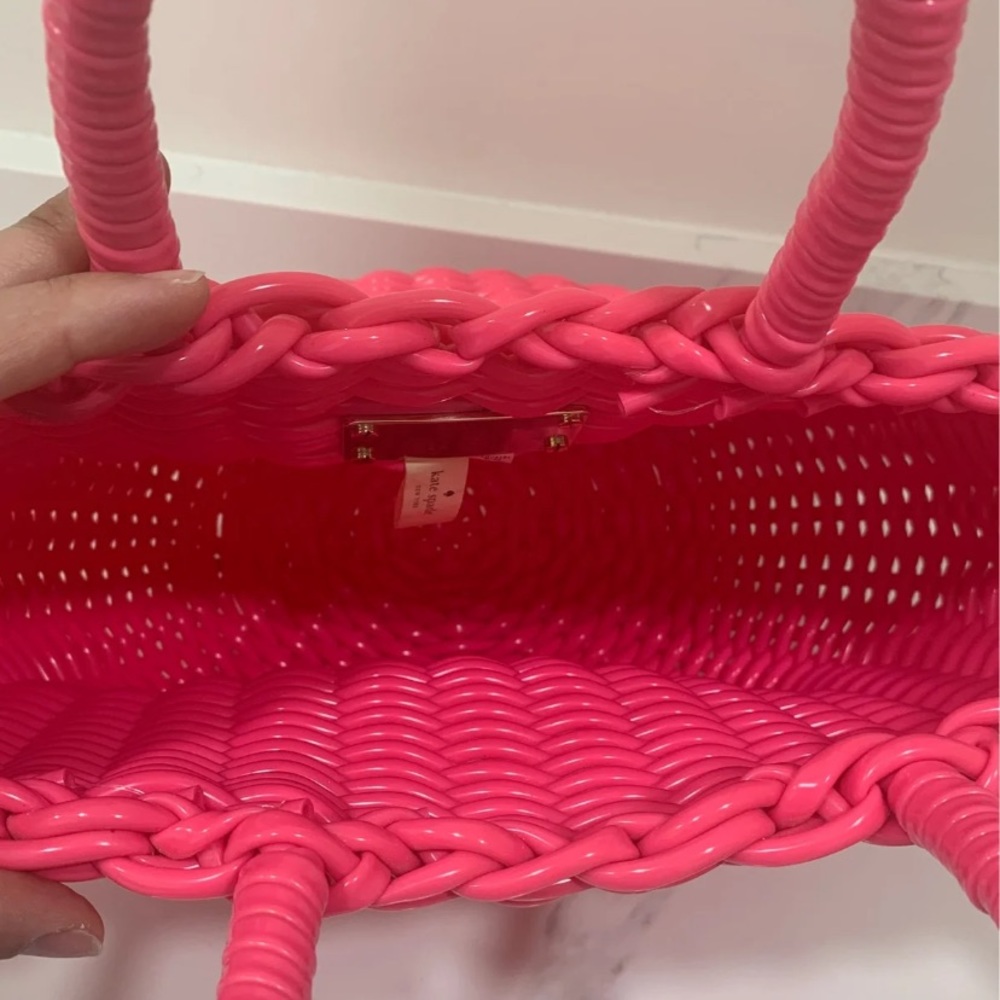 ❤️(SOLD)❤️Kate Spade Bag - Picture 4 of 4